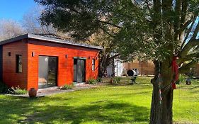 Confortable cabaña con parrilla
